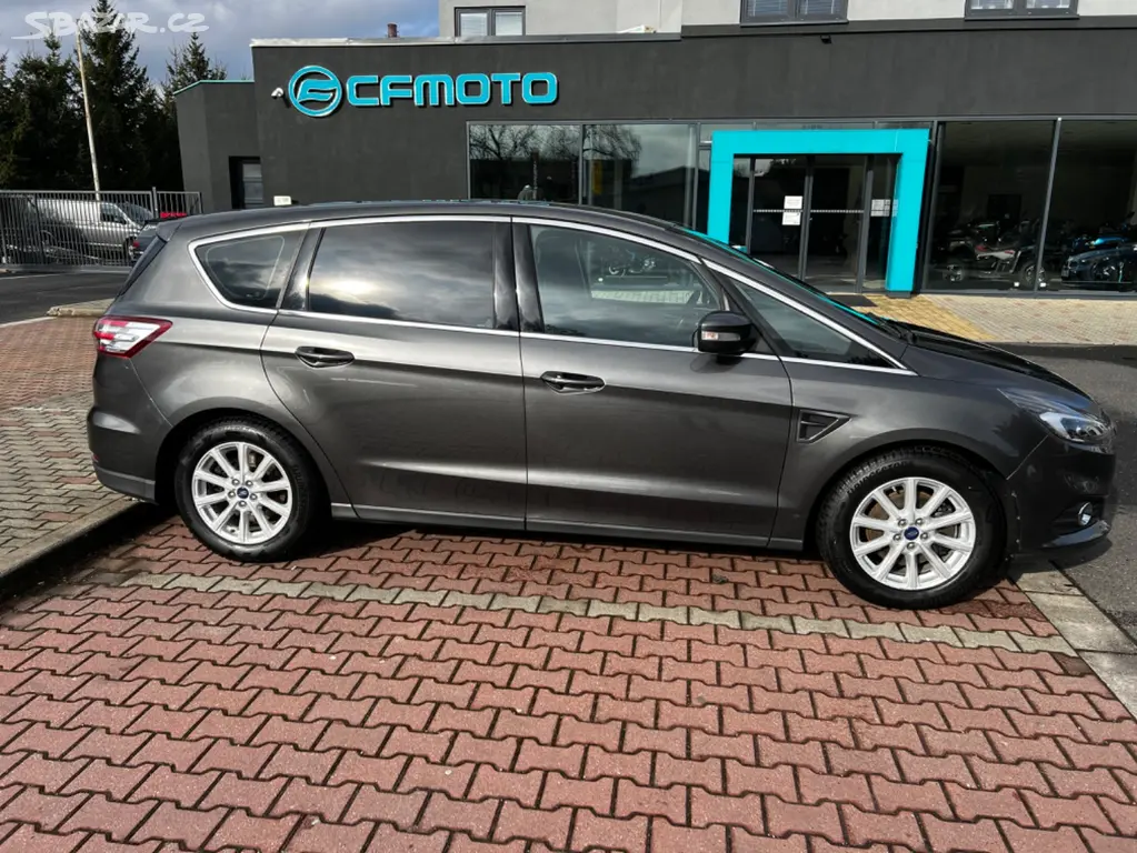 FORD S-MAX 2.0 TDCi 132KW - 4x4 - 7.MÍST - po STK. - fotka 5