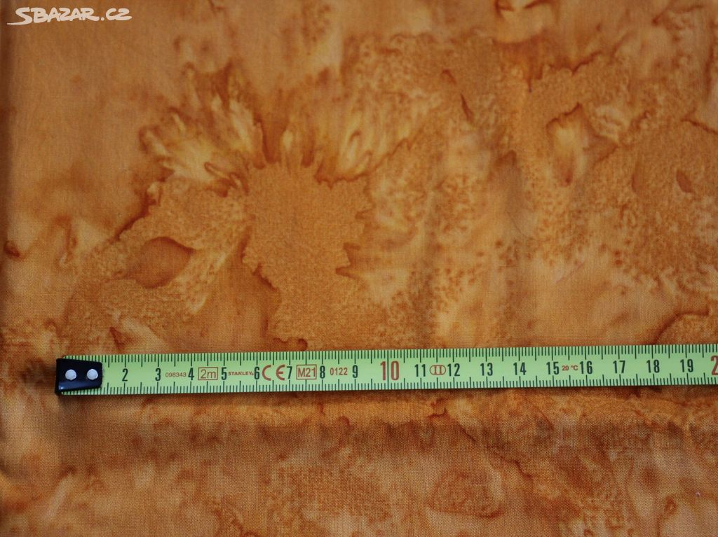 Patchwork látka bavlna, batika oranž. délka 150 cm