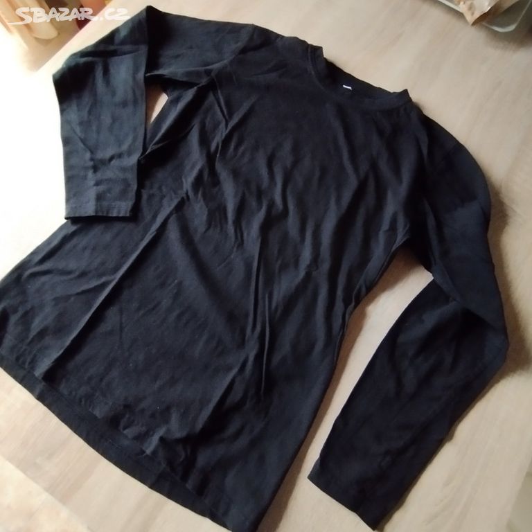 Černé bavlněné dámské triko s dlouhým rukávem