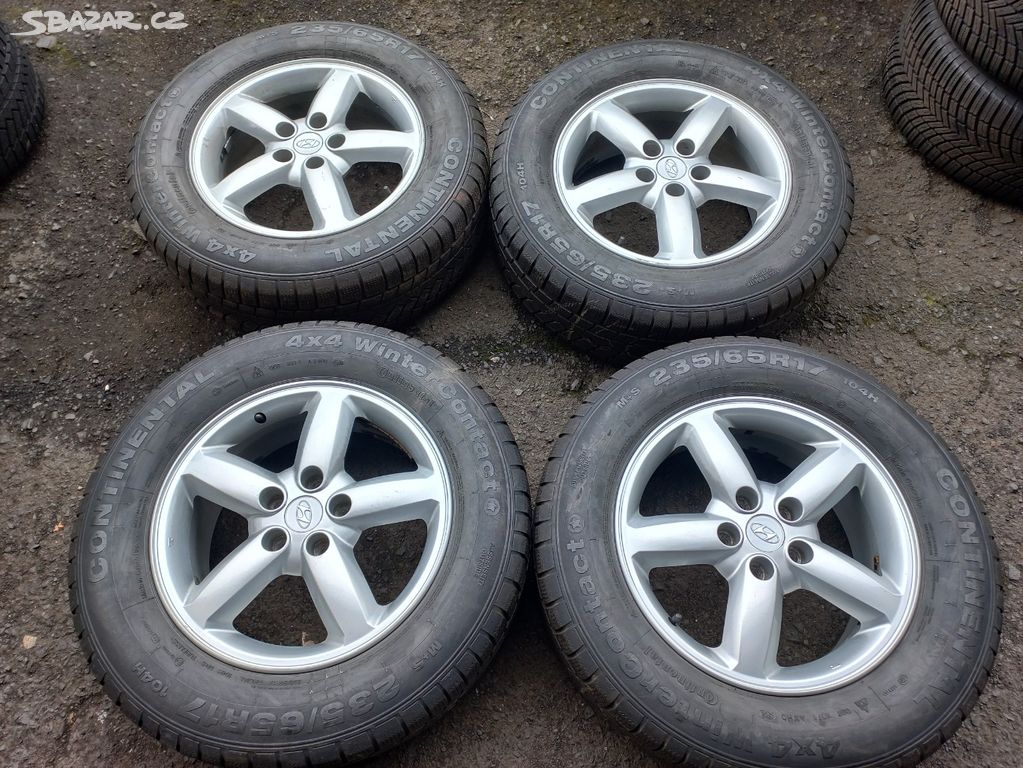 Prodám sadu Orig ALU kol Hyundai 235/65R17 zimní