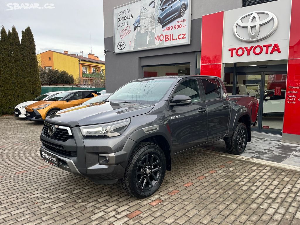 Toyota Hilux, 2,8D 6AT Invincible 204PS 4x4