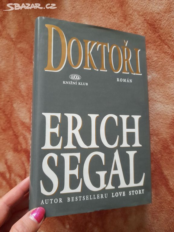 DOKTOŘI - Erich Segal