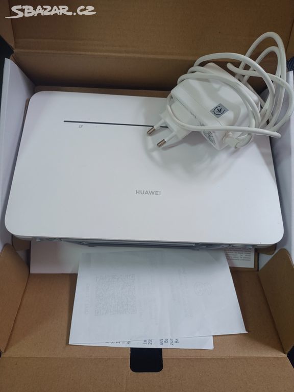 HUAWEI B535-232a Cestovní 4G LTE Wi-Fi hotspot 300