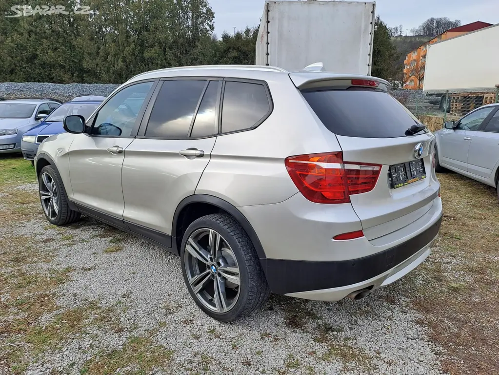 BMW X3 2,0d, 135 kW, 4x4, automat - fotka 5