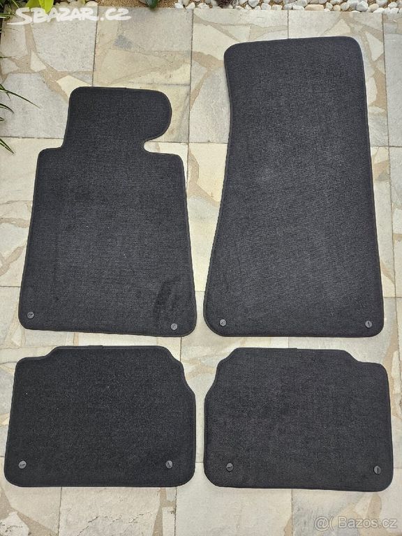 BMW e34 OE velurové koberečky NOVÉ