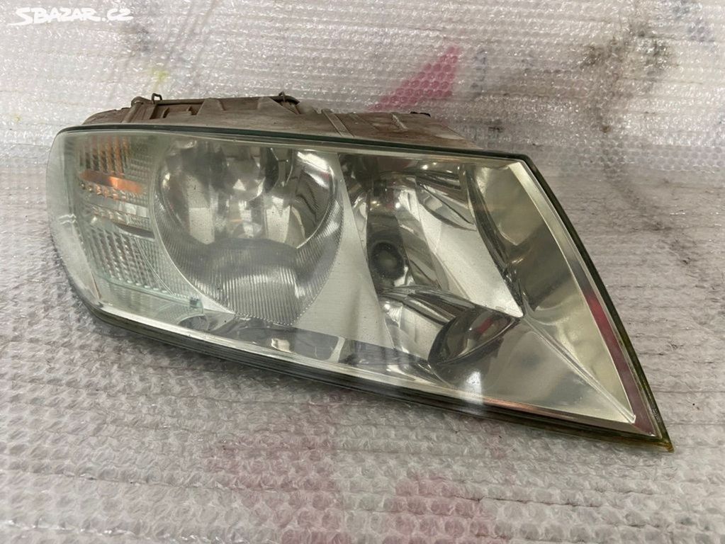 Přední pravé světlo Škoda Octavia II předfacelift
