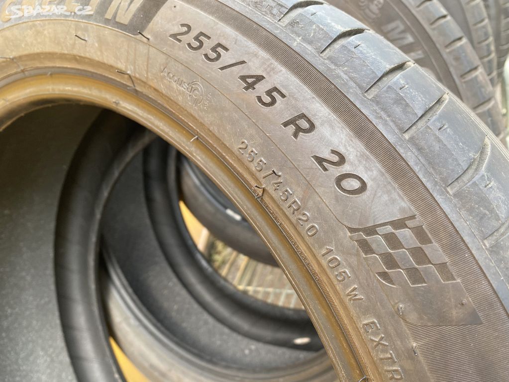 255 45 R 20 Michelin Pilot sport