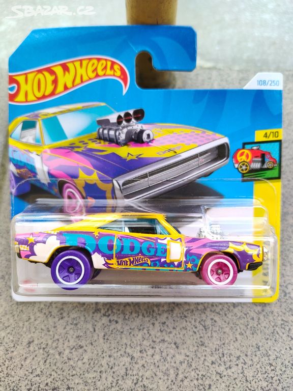 HOT WHEELS DODGE CHARGER R/T