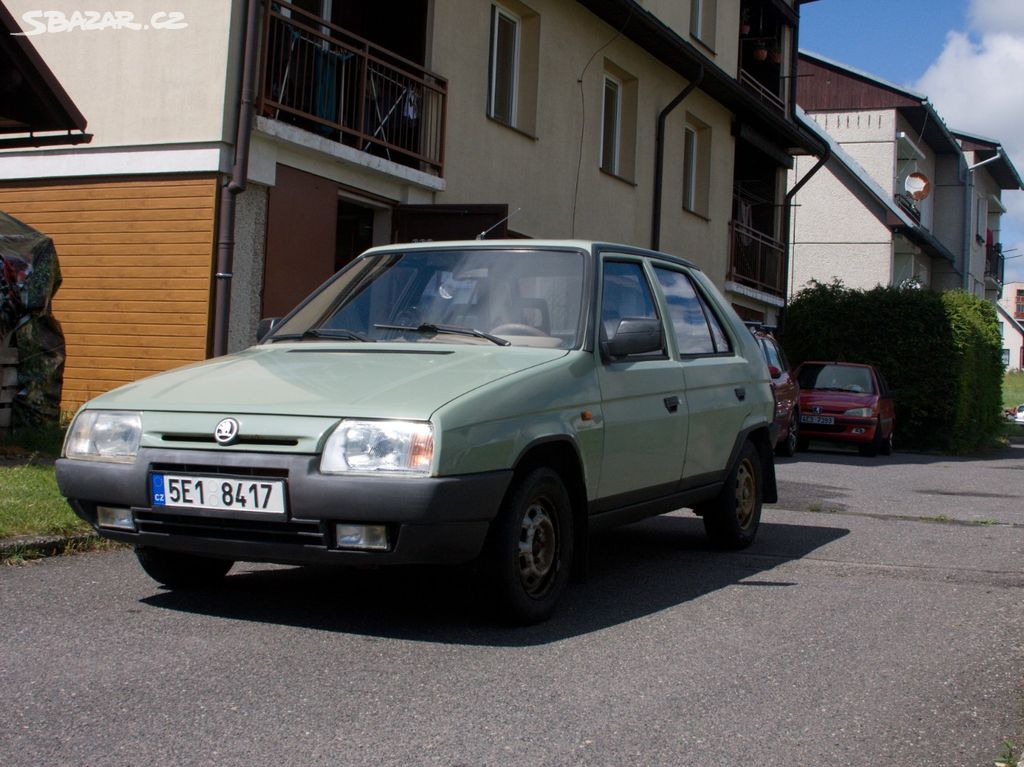 Škoda Favorit 135L