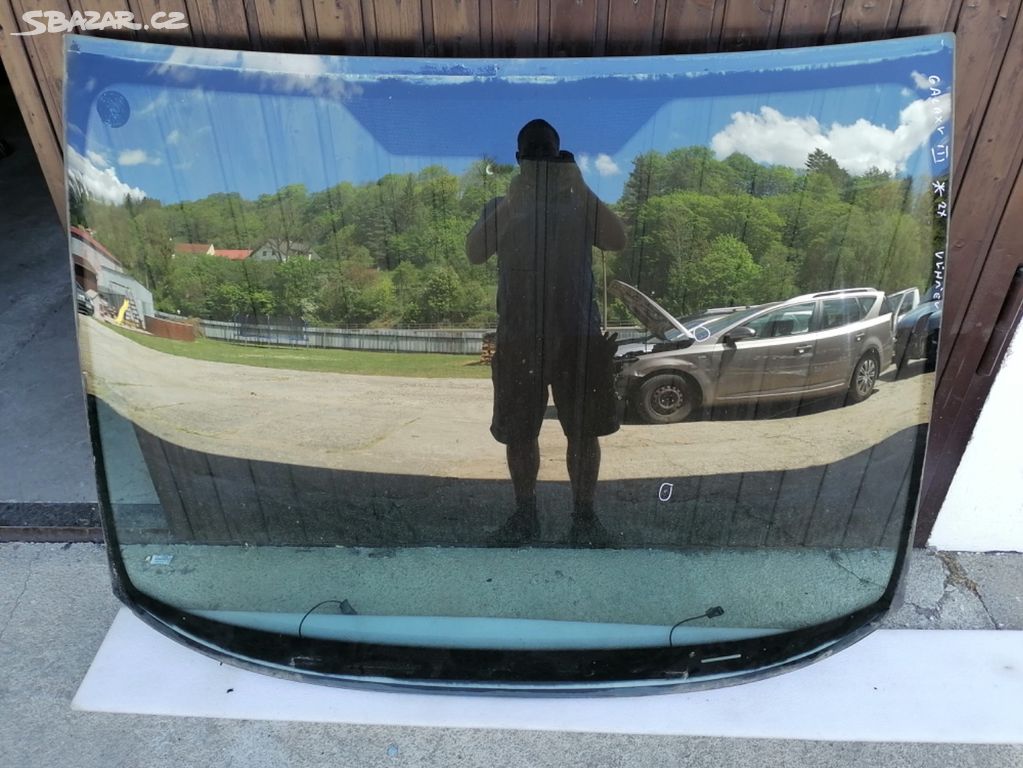 Vyhřívané přední okno sklo Ford Galaxy III