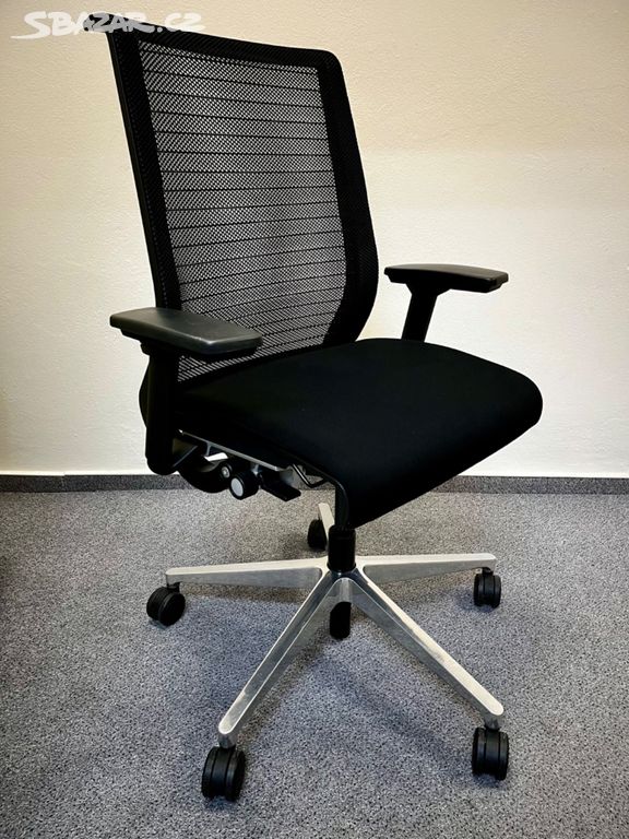 kancelářská židle Steelcase Think - 4 ks
