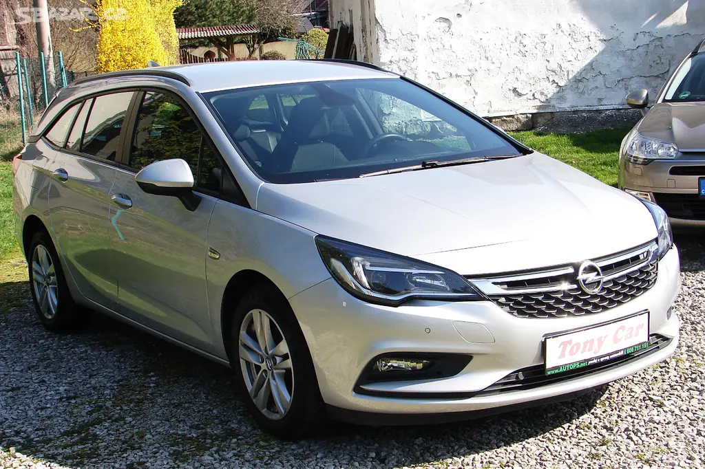 Opel Astra K 1.6 CDTi 110PS ST NAVI - fotka 3