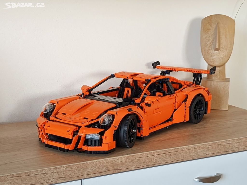 LEGO TECHNIC 42056 Porsche 911 GT3 RS