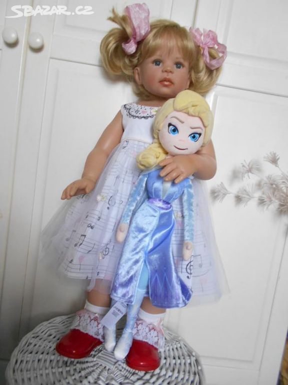 panenka Disney Frozen - princeznu Elsu výška 50 cm