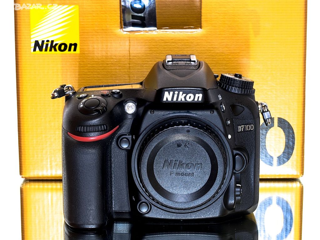 Nikon D7100 11 tis expozic + čištění čipu TOP STAV