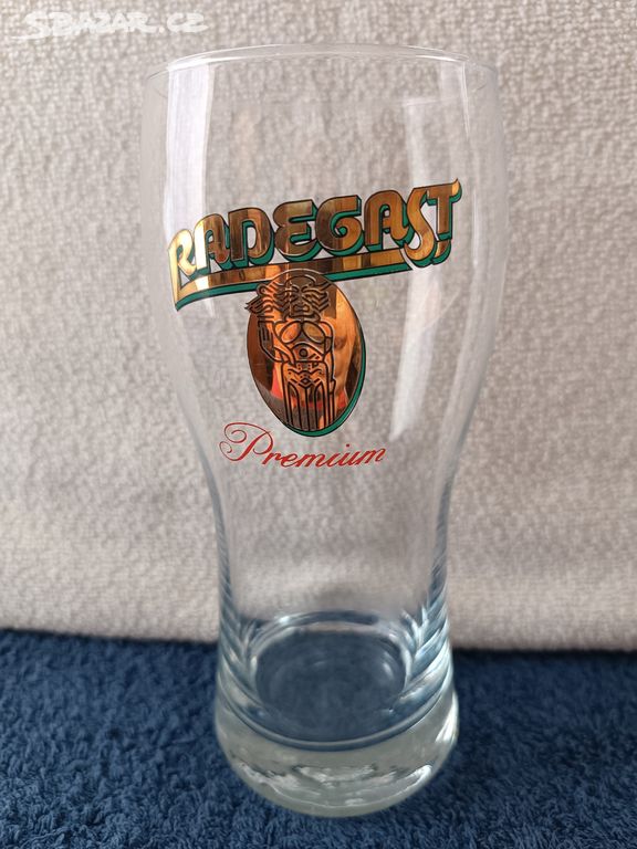 Sběratelská pivní sklenice RADEGAST PREMIUM 0,5 L