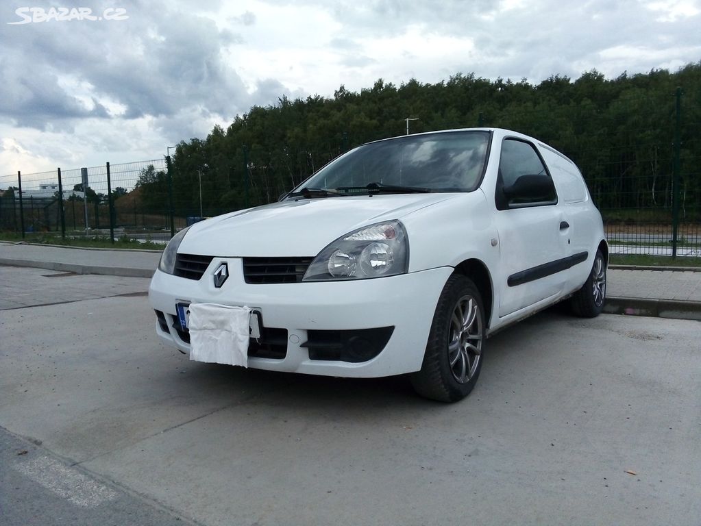 Renault Clio van
