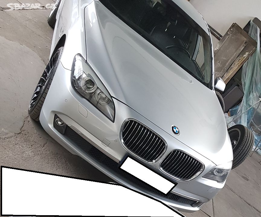 BMW F01 přední nárazník  2012 č. 51112152300