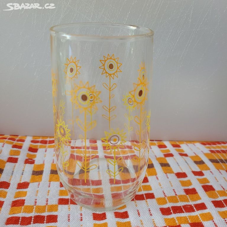 sklenko retro Slunečnice na limonádu hořčičák ČSSR