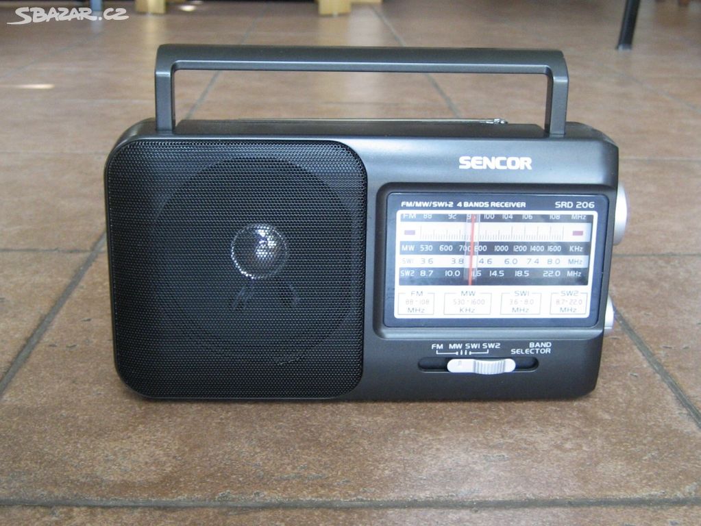 Širokopásmový radiopřijímač SENCOR SRD 206 - 4band