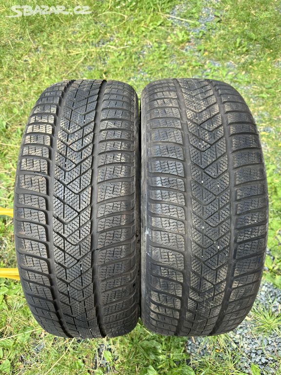 Zimní pneu 225/55/18 Pirelli RFT 2 kusy