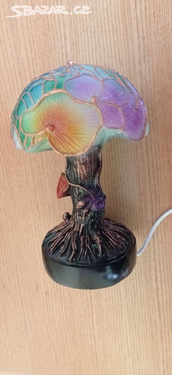Lampička houba
