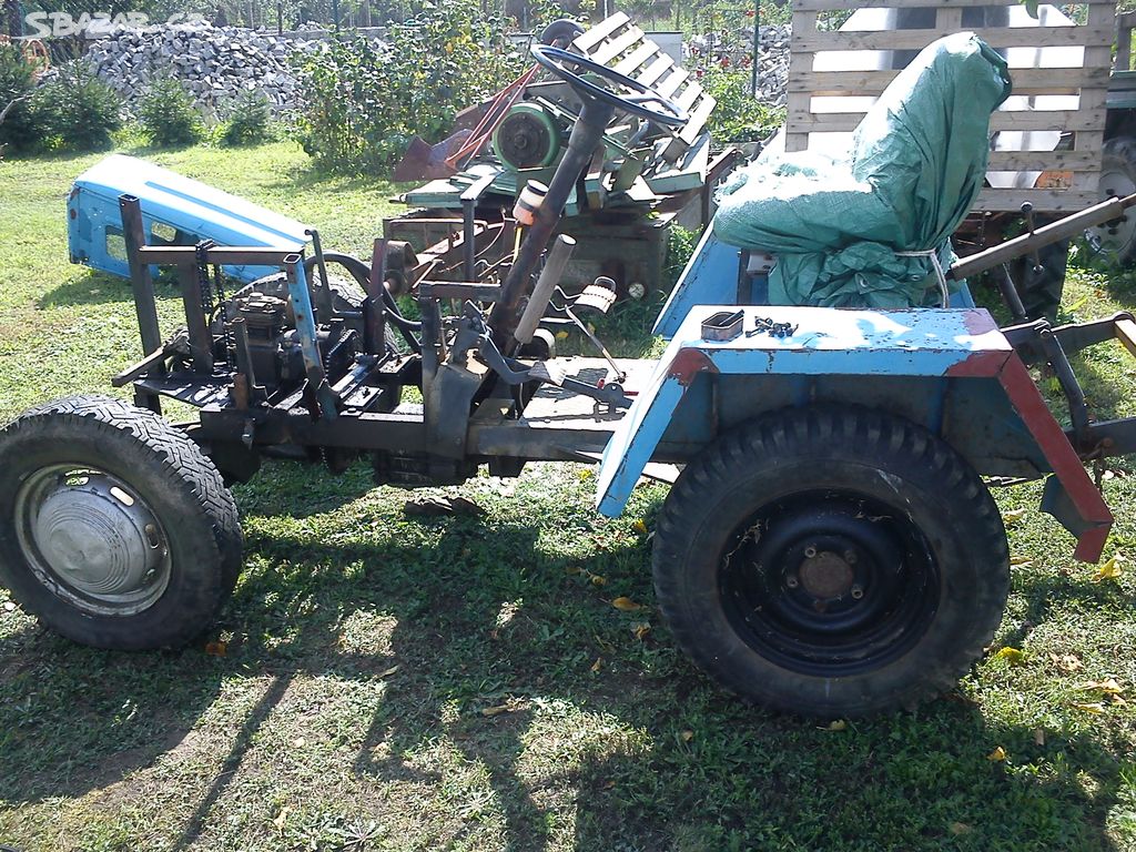 Traktor motor Jawa 250