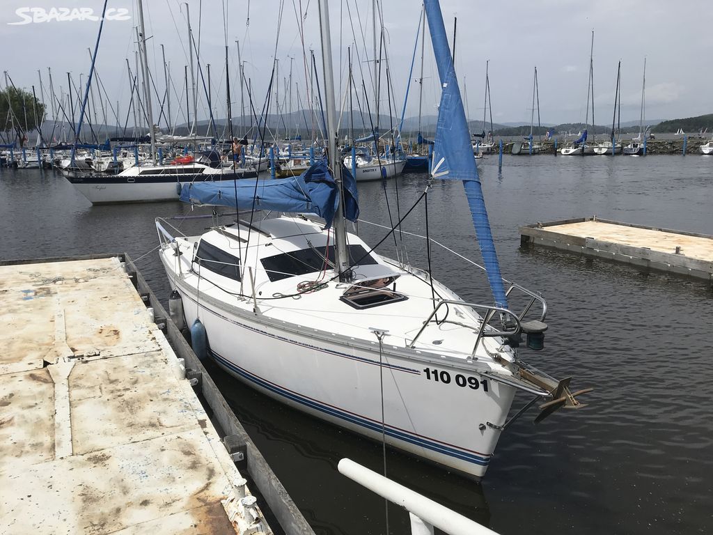 Plachetnice Jeanneau Tonic 23