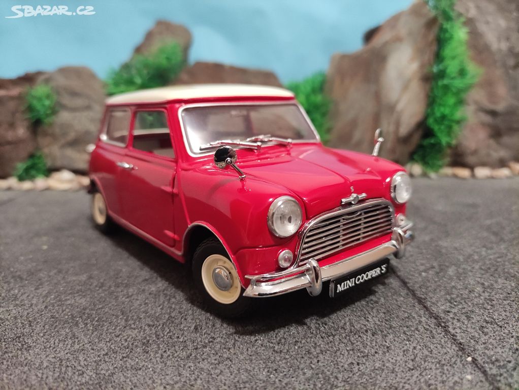 Prodám model 1:18 Morris mini Cooper 1275s mk1