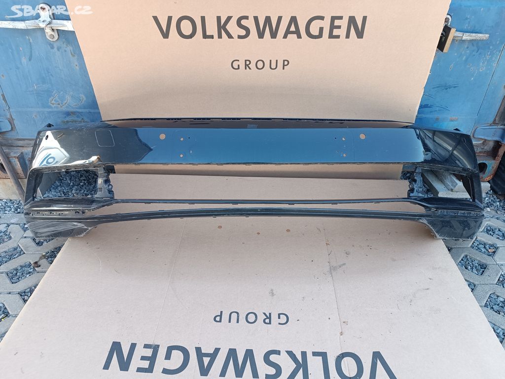 VW Passat B8 nárazník