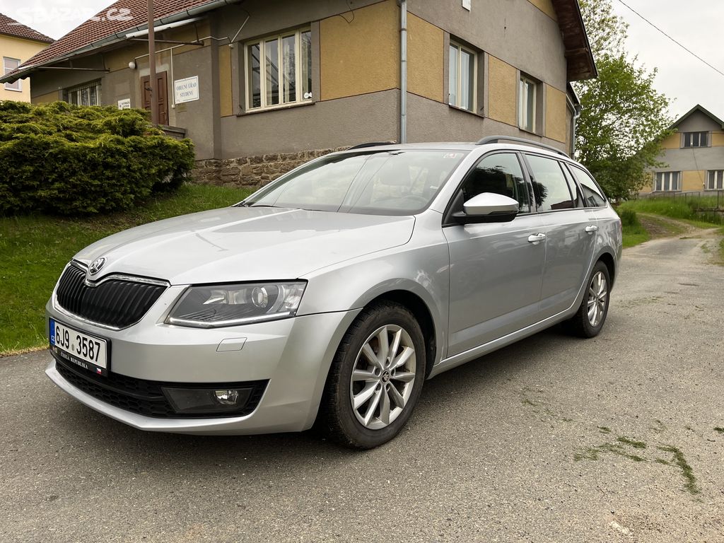 Škoda Octavia 3, DSG, kombi, xenony