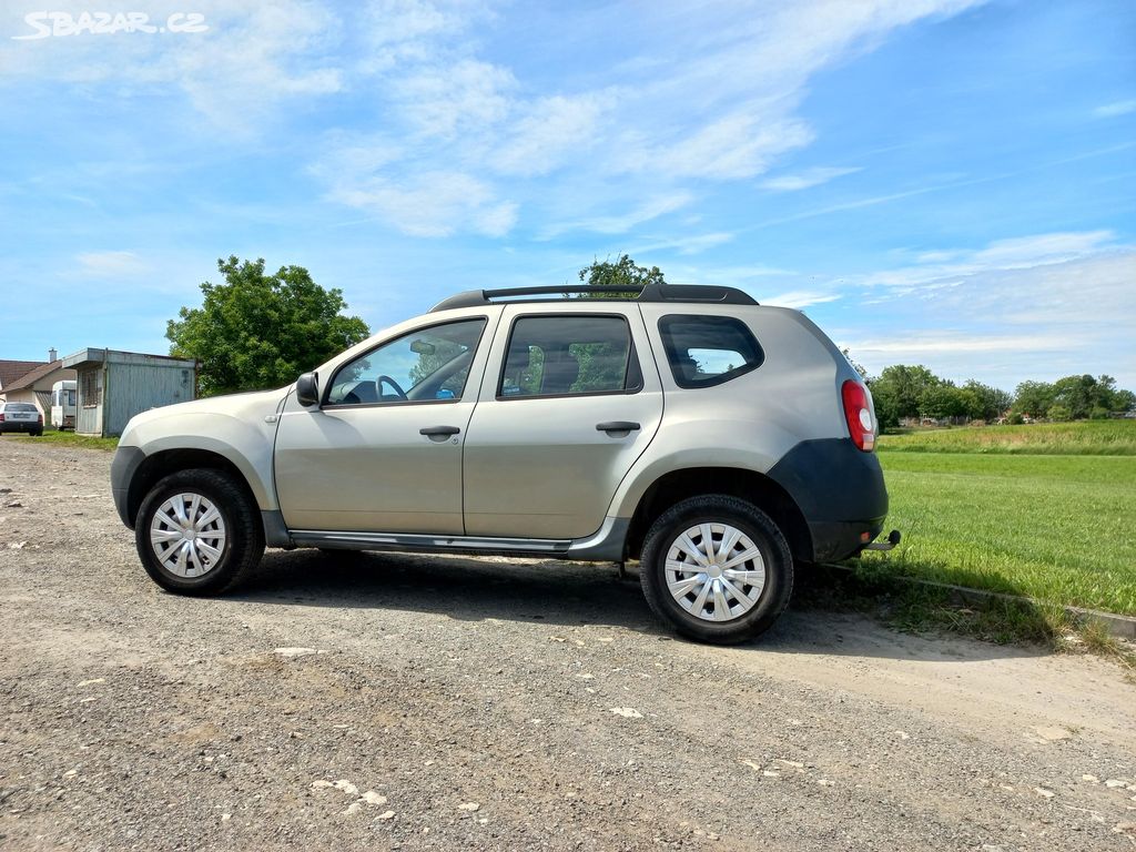 Dacia Duster, 110 tis. km, tažné, 1. majitel