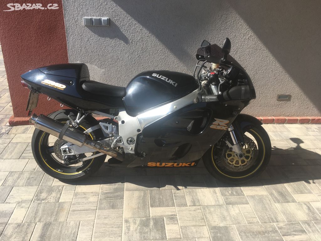 Suzuki GSX-R 750