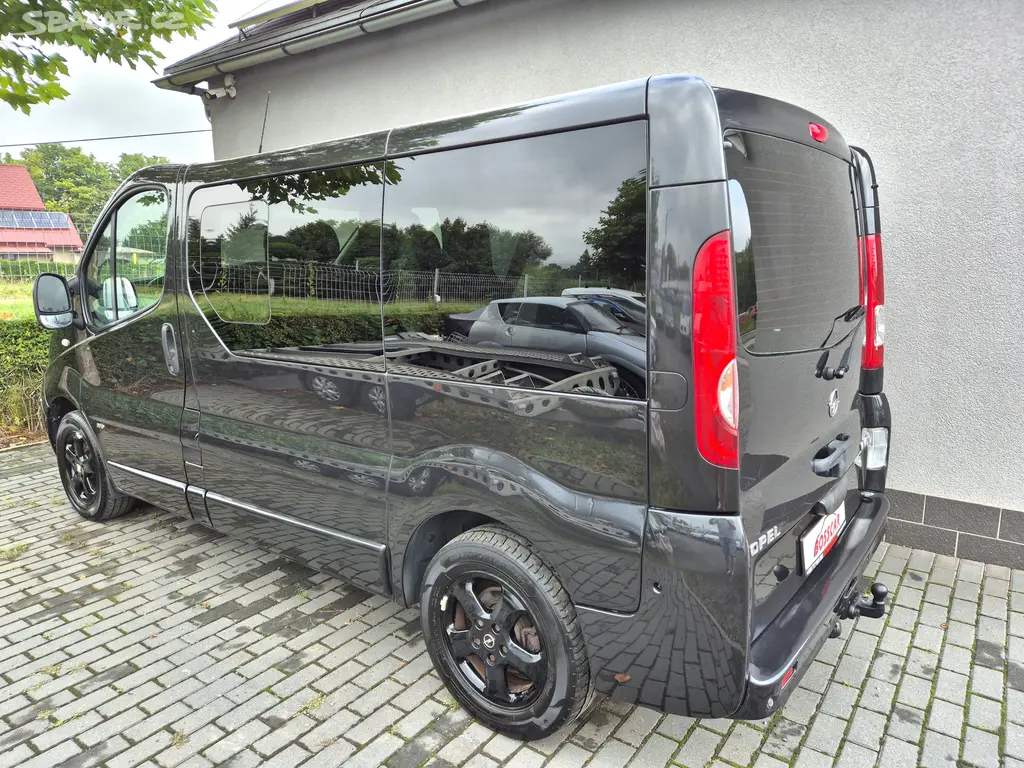Opel Vivaro 2,0DCi Life Westfalia Obytný 399.999Kč - fotka 4