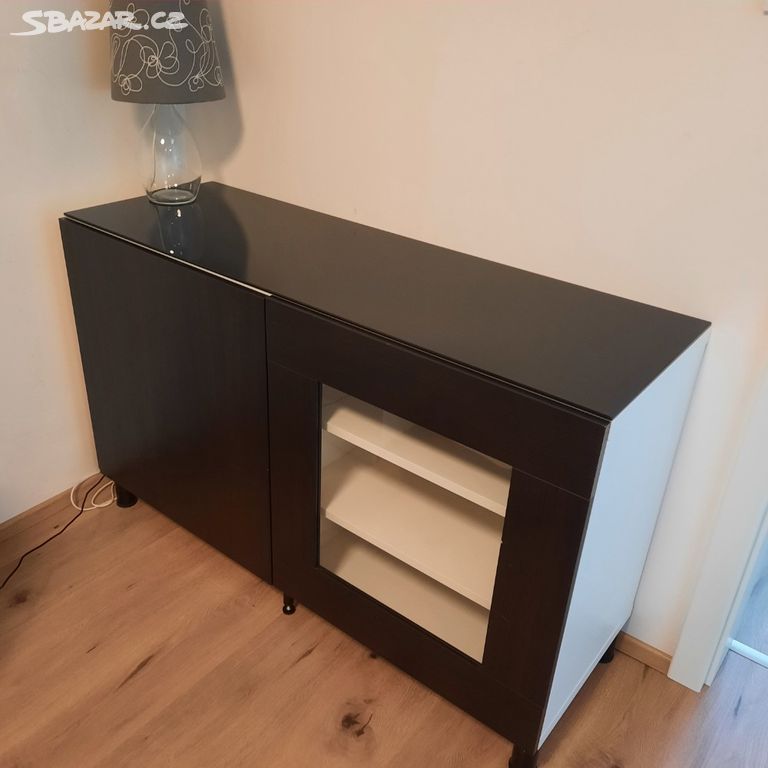 Dvoudveřová skřínka IKEA