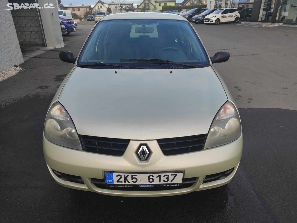 Renault Clio 1.2i 16V zachovalé