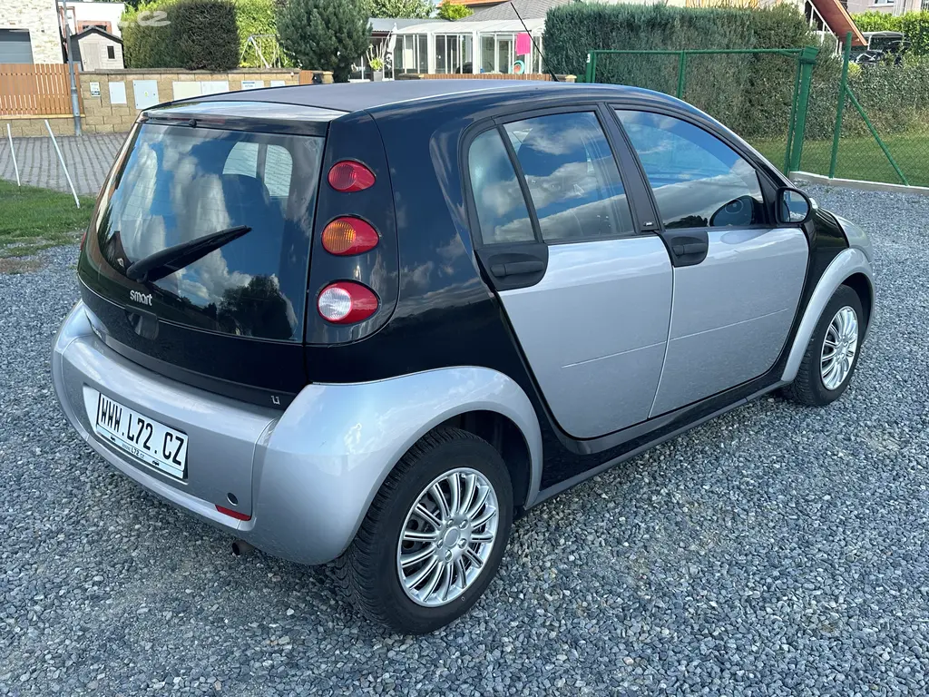 Smart Forfour 1.1 BENZÍN MANUÁL - fotka 3