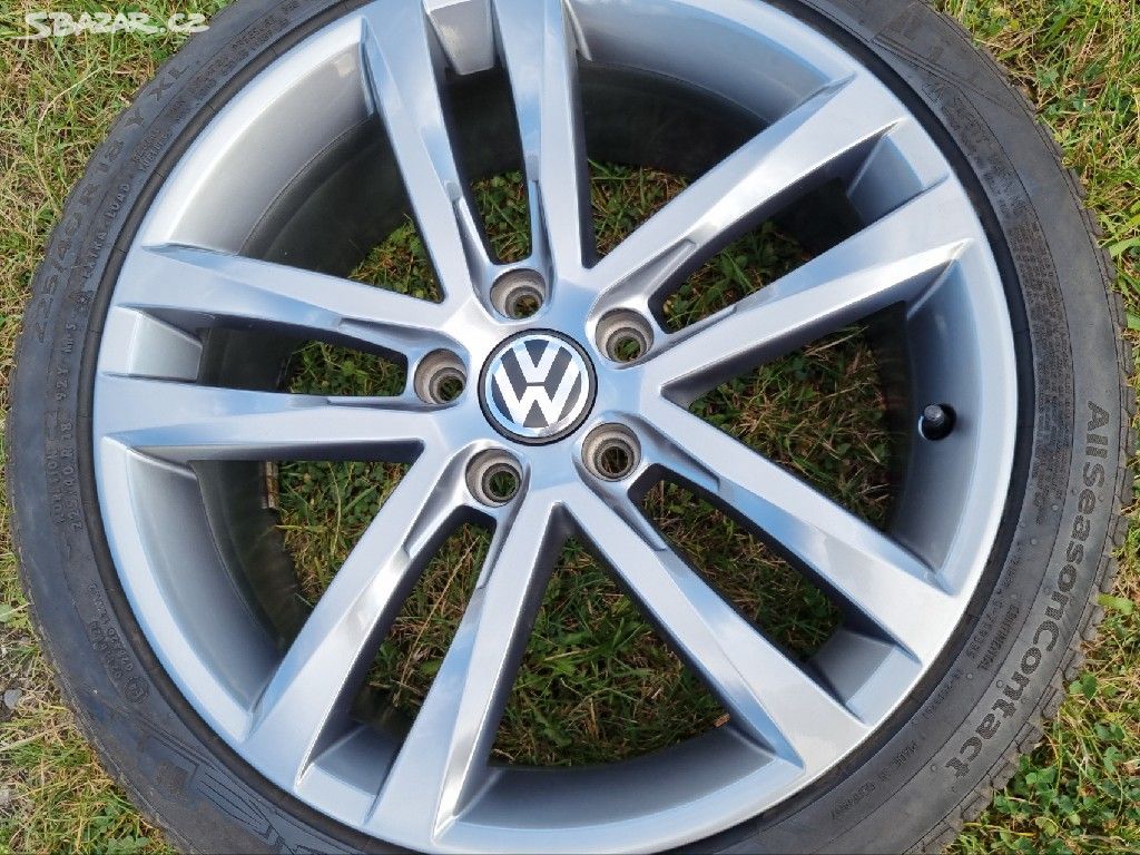 1ks orig.alu VW Golf VI, VII 18" 5x112 Salvador