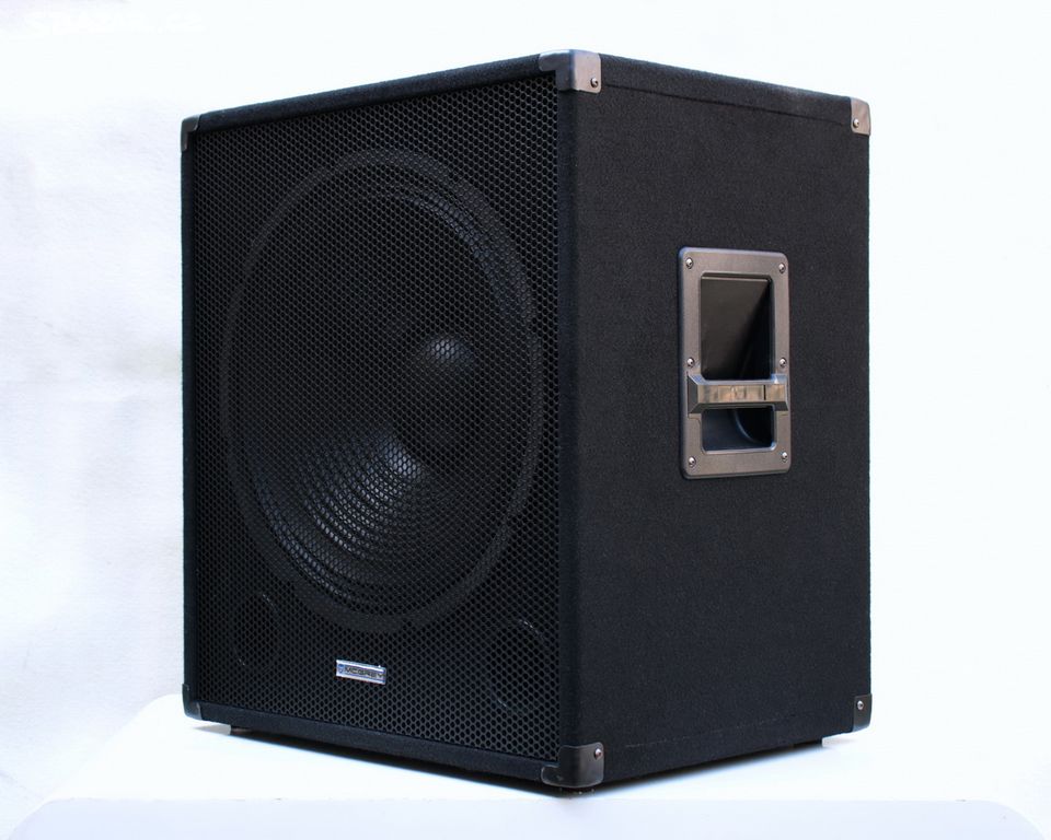 Aktivní subwoofer Mc Grey PASA 118 nový !