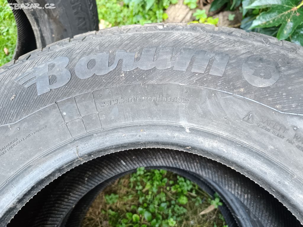 Pneu 265/70 R16