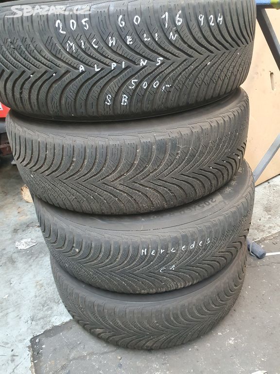 205 60 16 zimní pneu 4mm 92h michelin alpina 5