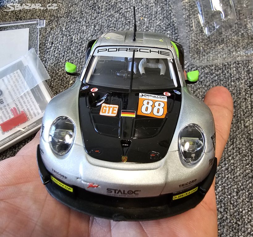 1:32 Carrera Evolution - Porsche 911 RSR, No.88