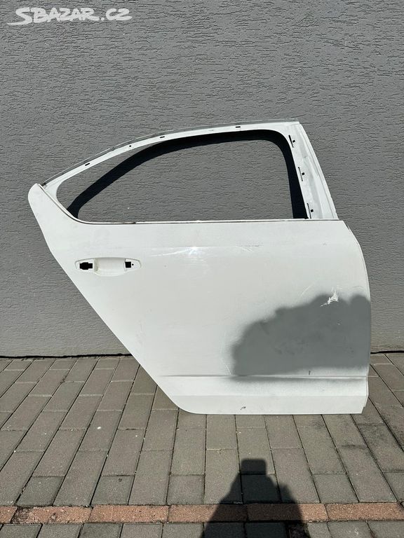 Pravé zadní dveře Škoda Octavia 3 Liftback