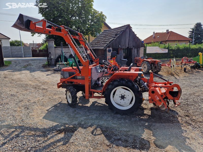 Kubota GL 240 D , 4x4 s nakladačem + rotavátor