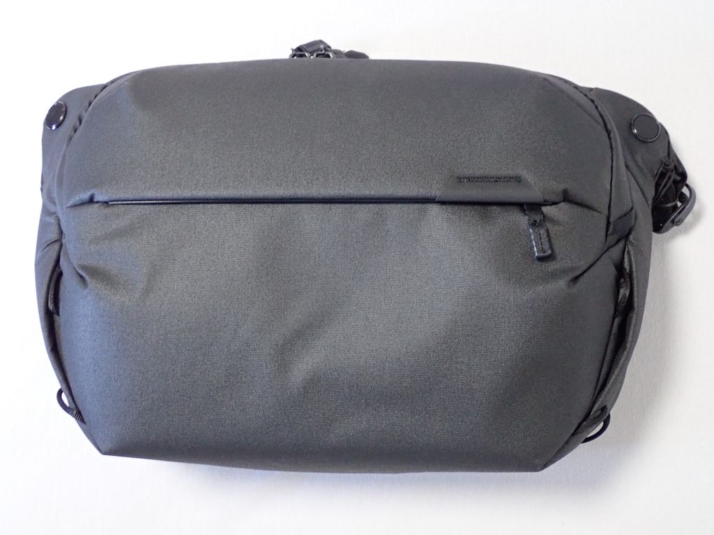 NOVÁ Peak Design Everyday Sling 10L v2 černá