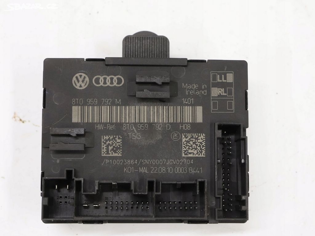 Audi A5 8T8 modul předních dveří 8T0959792M