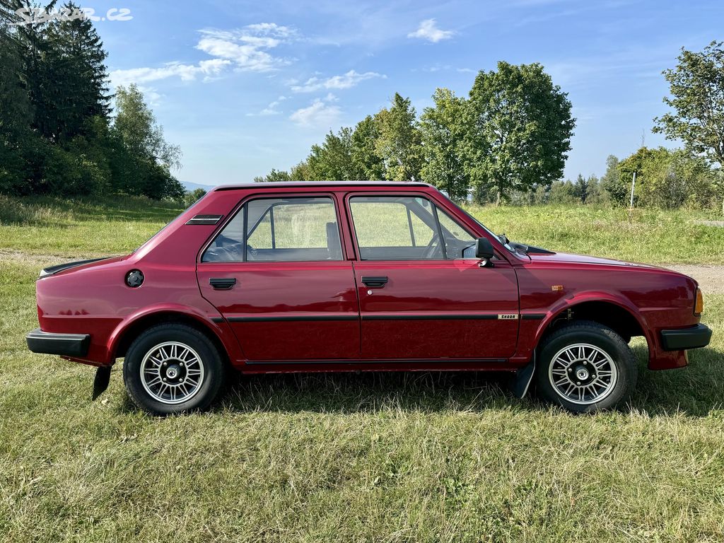 Veterán Škoda Š 136 GL po kompletní renovaci