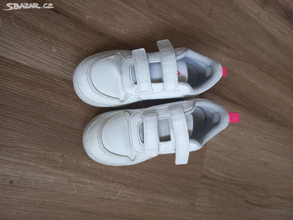 Dětské boty - Adidas Tensaur vel.32