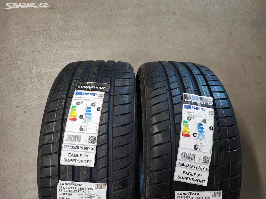 Letní pneu 225-35-19 ZR R19 R Goodyear pneumatiky