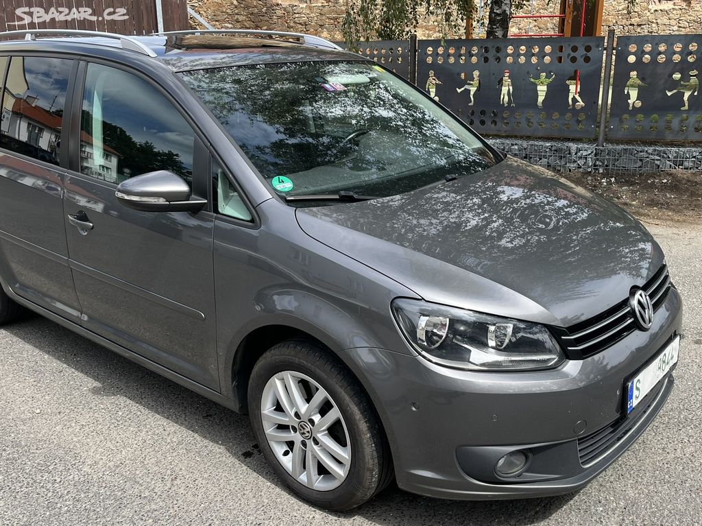 VW Touran 2.0TDi 7-MÍST Advance, Pravidelný servis